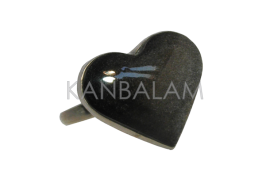 Anillo corazón de obsidiana